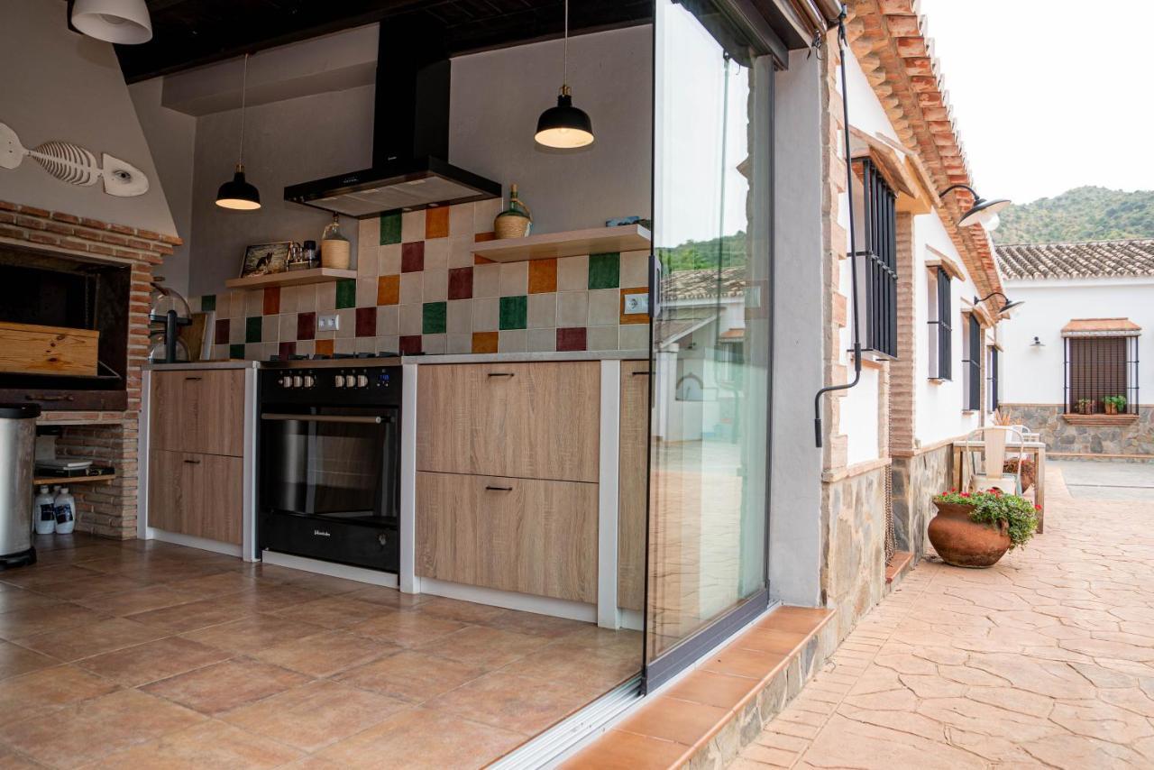 Finca Las Hierbas B&B Alora Exterior photo
